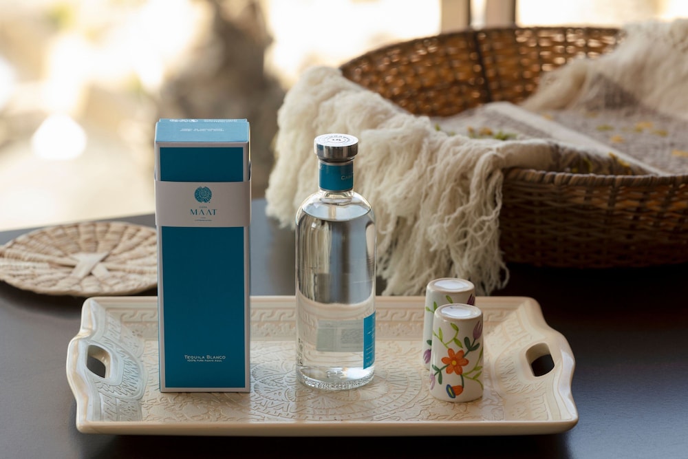 Deluxe Room, 1 King Bed With Sofa Bed, Ocean View