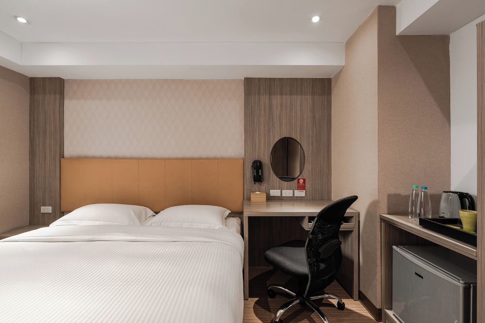 Business Double Room, Non Smoking photo 3