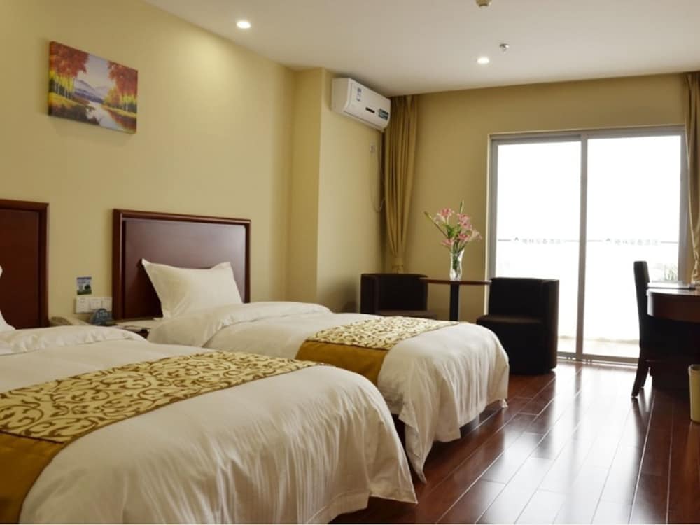 Superior Twin Room photo 3