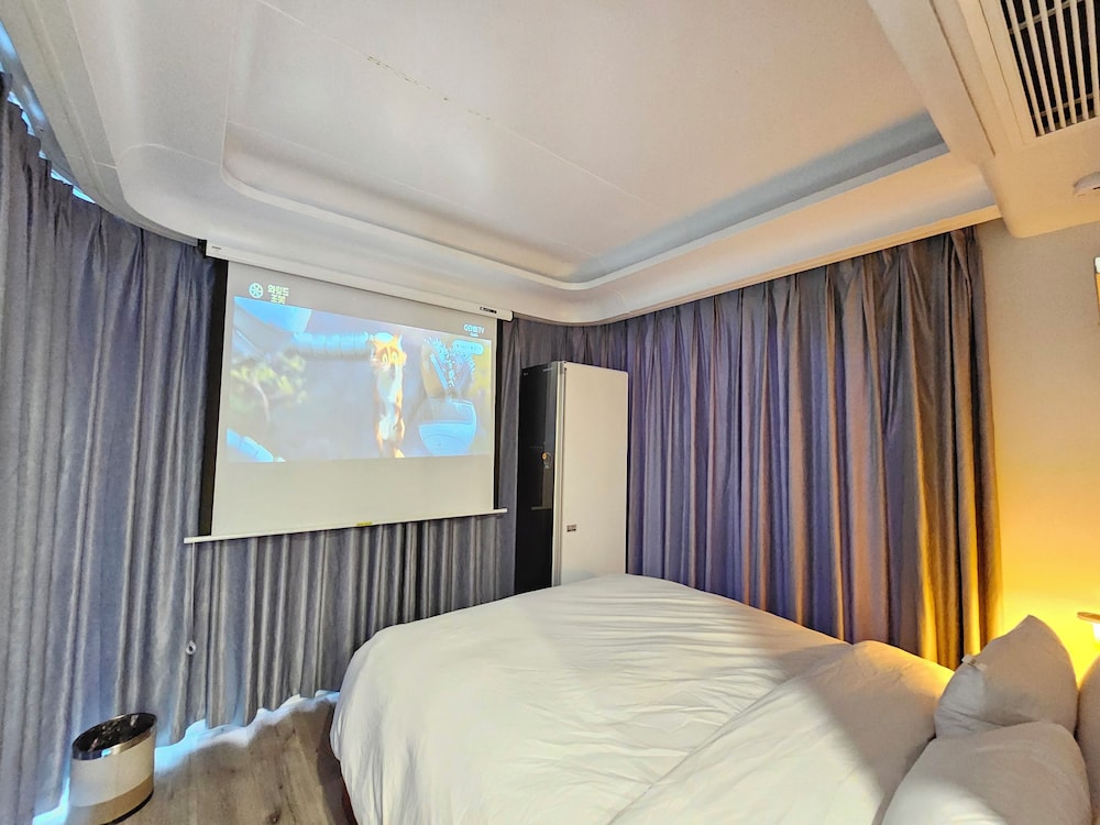 Honeymoon Double Room photo 2
