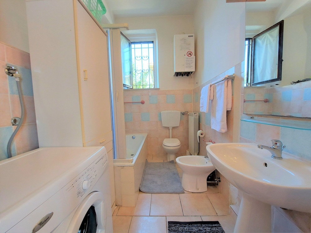 House photo 2