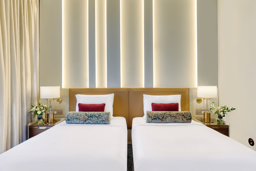 Suite, Multiple Beds
