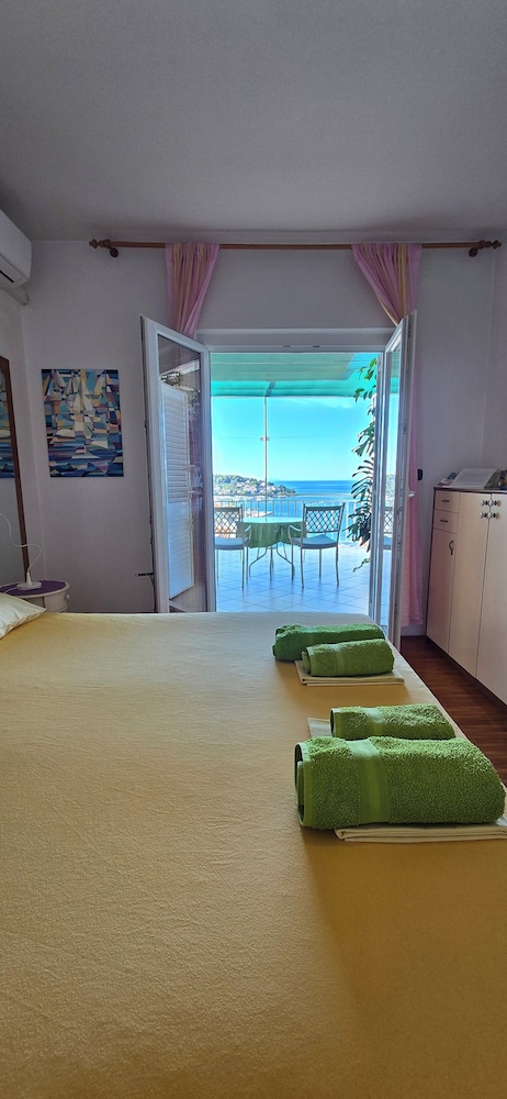 Romantic Room, Balcony, Sea View