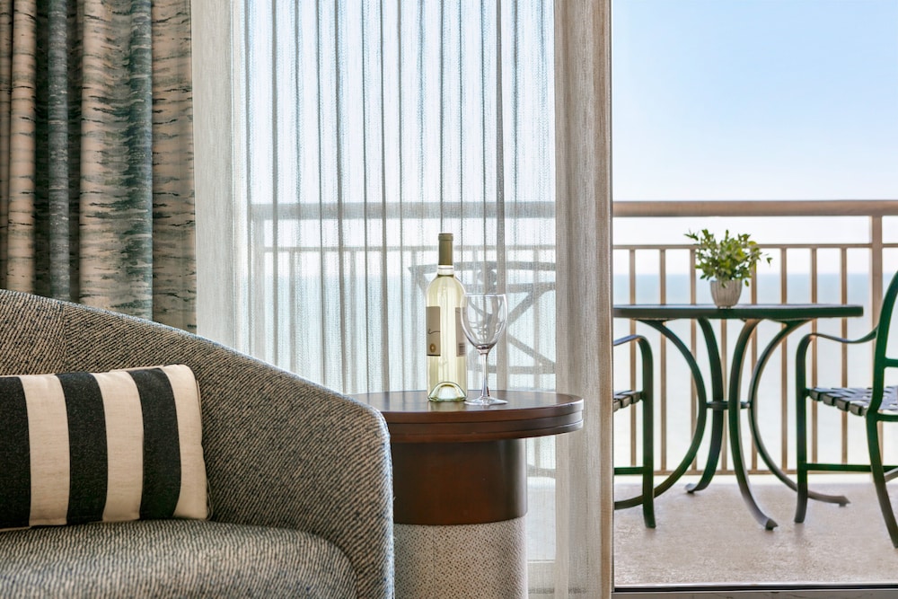 Suite, 1 Bedroom, Accessible (Mobility) - Photo 3