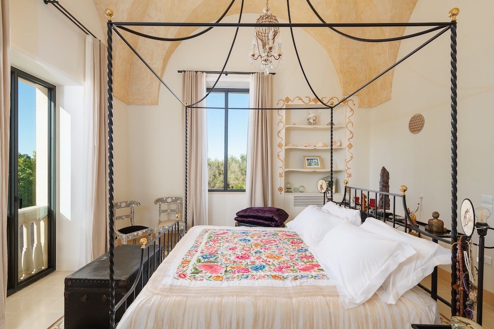Luxury Double or Twin Room photo 1