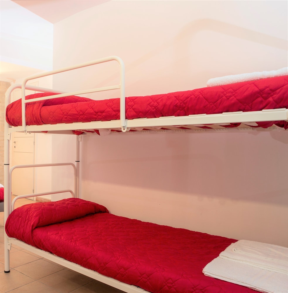Quadruple Room, Multiple Beds, Ensuite photo 1