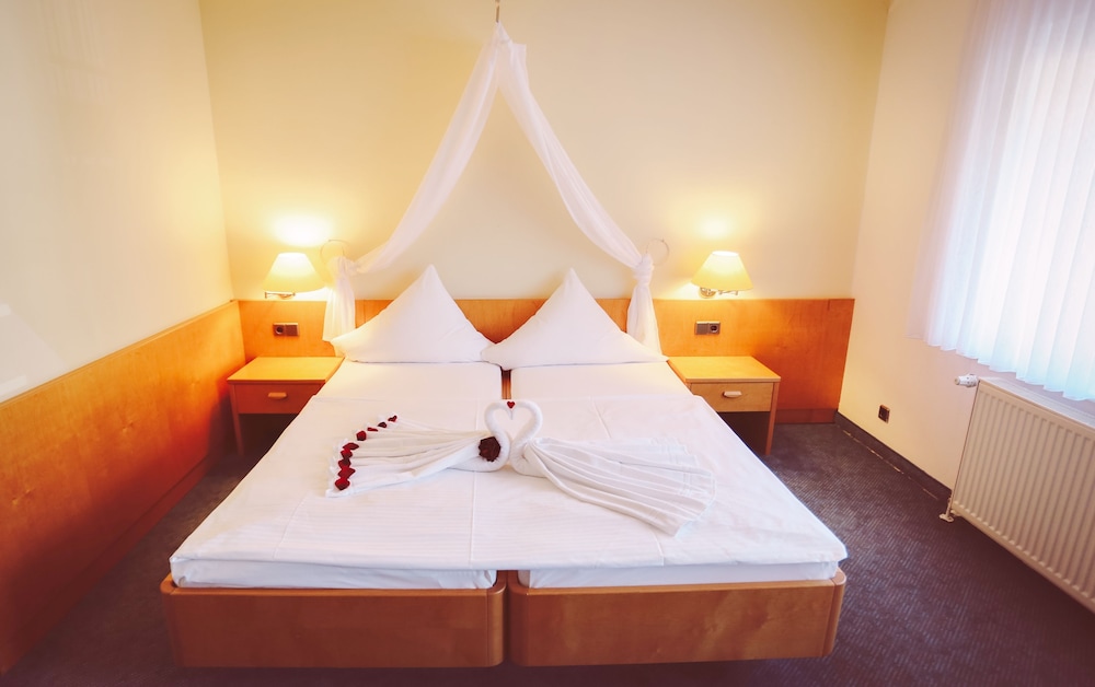 Deluxe Double Room, Balcony photo 1