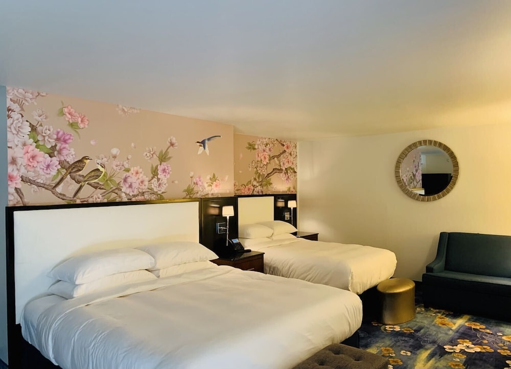 Signature Quadruple Room