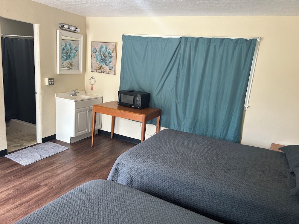 Basic Single Room photo 1