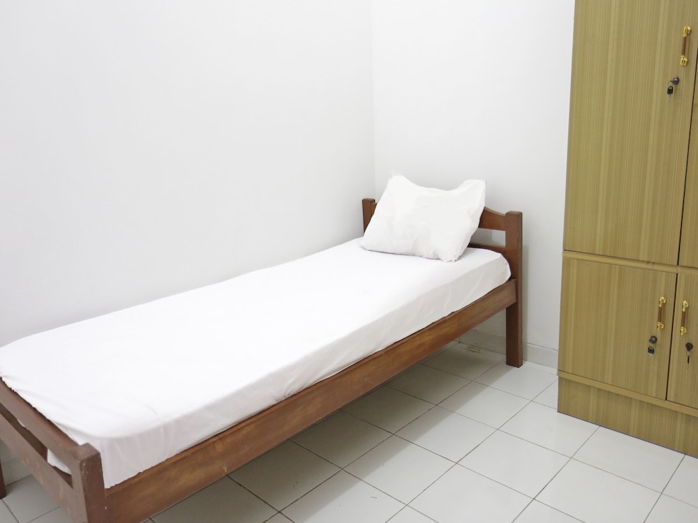 Standard Single Room photo 3