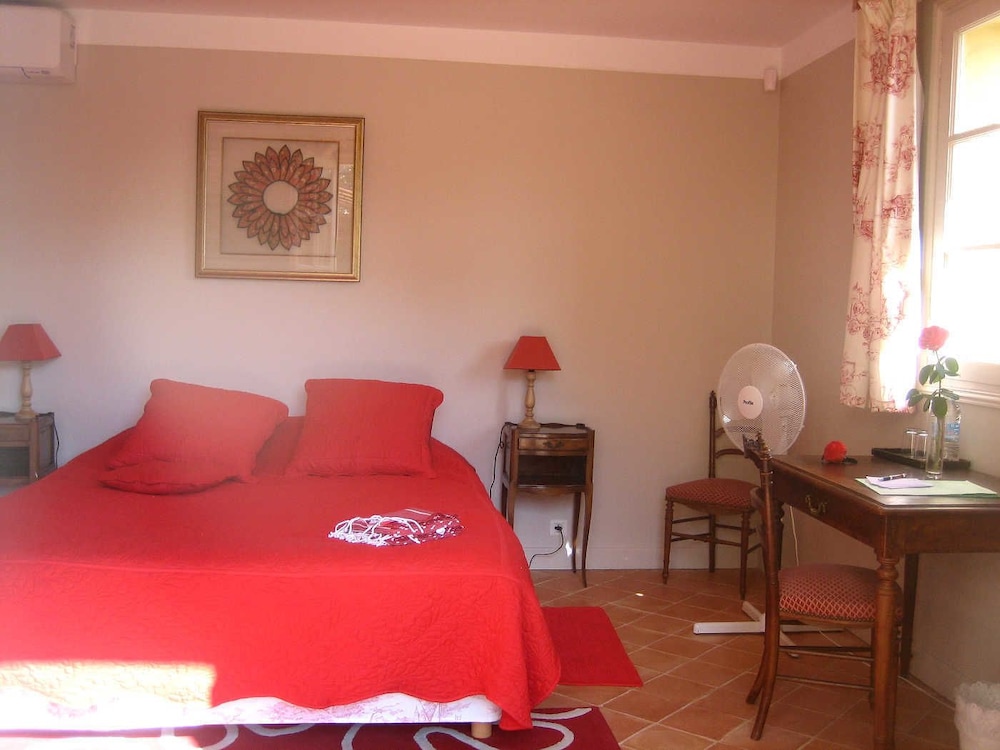 Double Room (Chambre Hibiscus) photo 2
