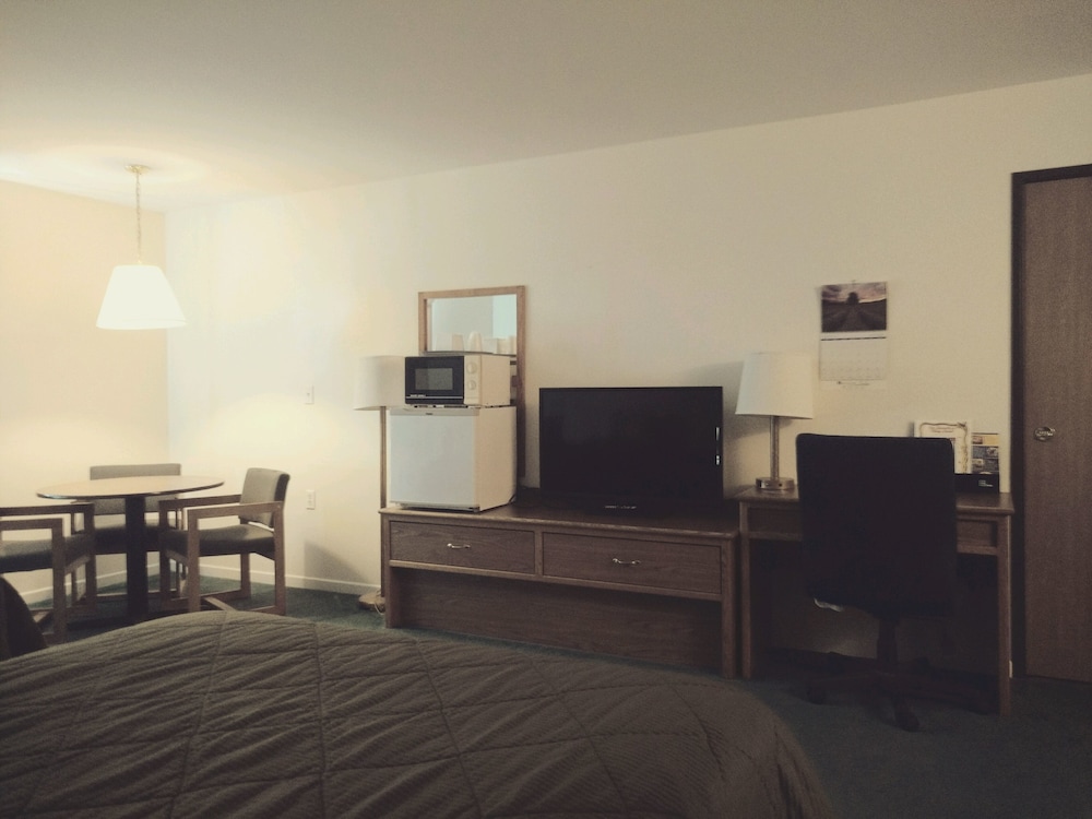 Room, 2 Queen Beds photo 2