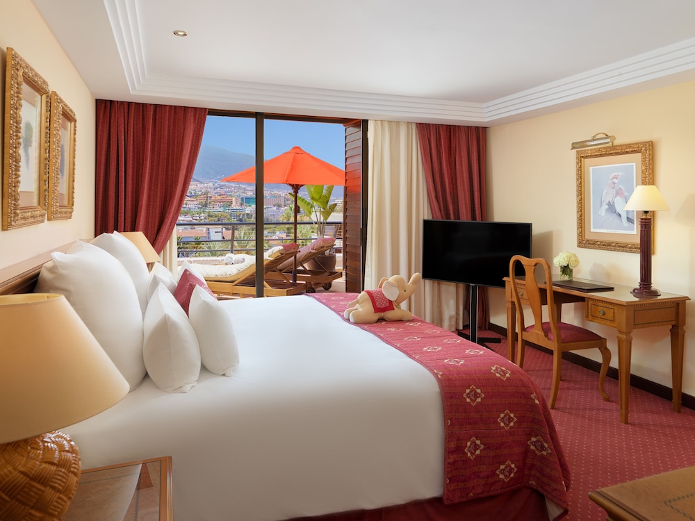 Suite, 2 Bedrooms (Penthouse), Balcony