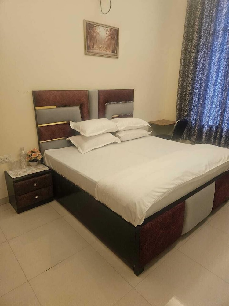 Deluxe Double Room, Balcony photo 1