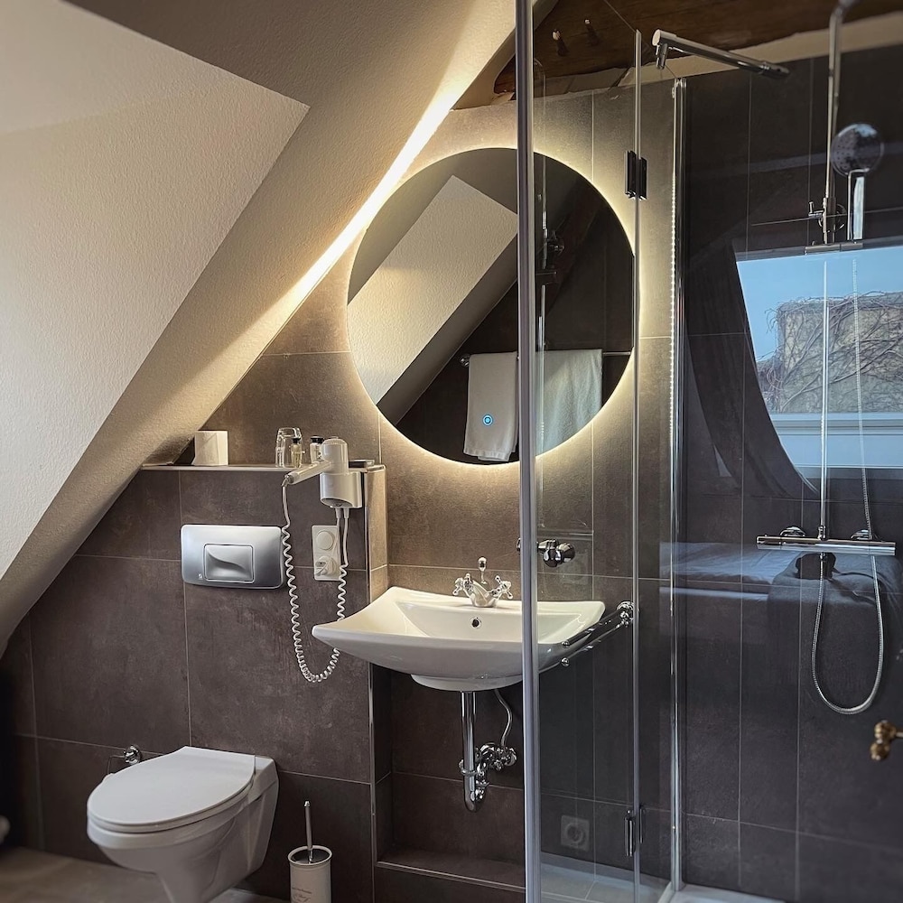 Superior Double Room - Photo 10