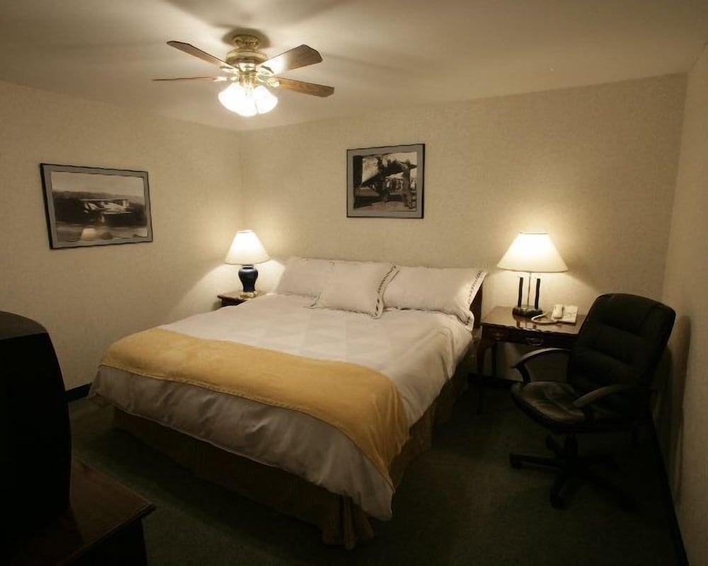 King Executive Suite