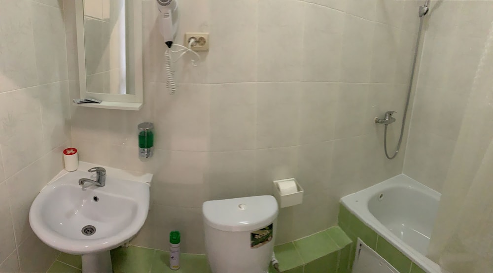 Standard Double or Twin Room photo 2