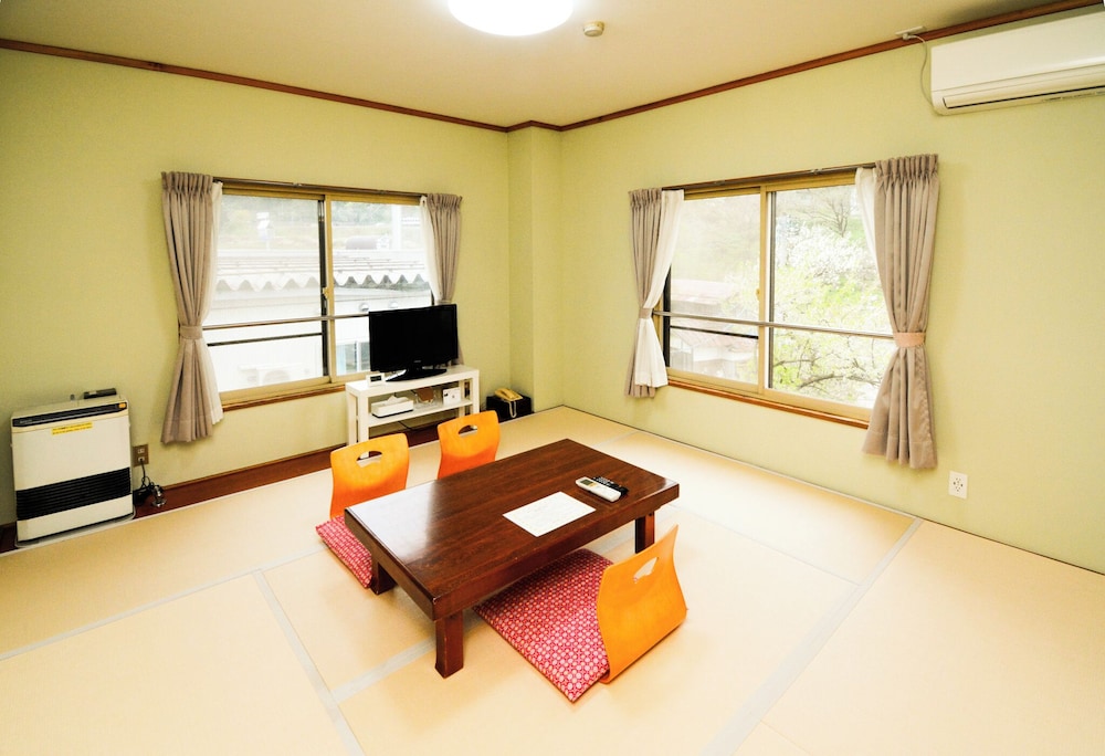Japanese Style Room (Tatami 8 Jo) photo 1