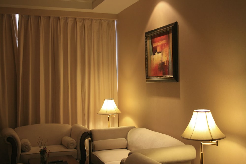 Trianon Hotel — photo 98