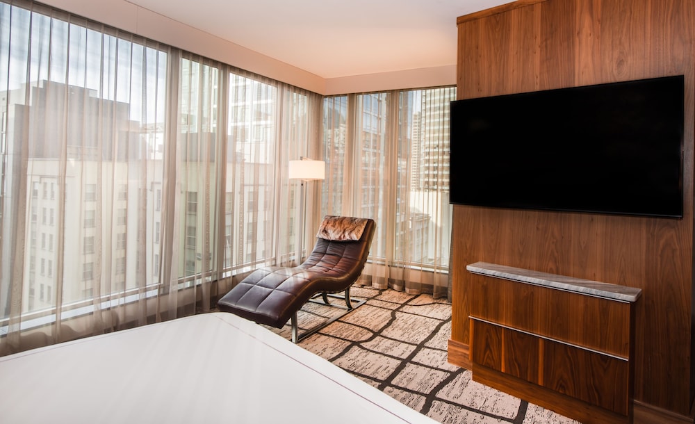 Suite, 3 Bedrooms (Water View) photo 2