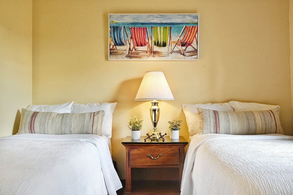 Premier Suite (Queen) - Photo 1