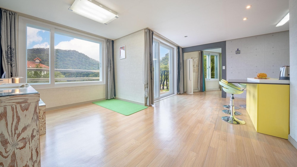 Basic Room, 1 Bedroom (Asahi)