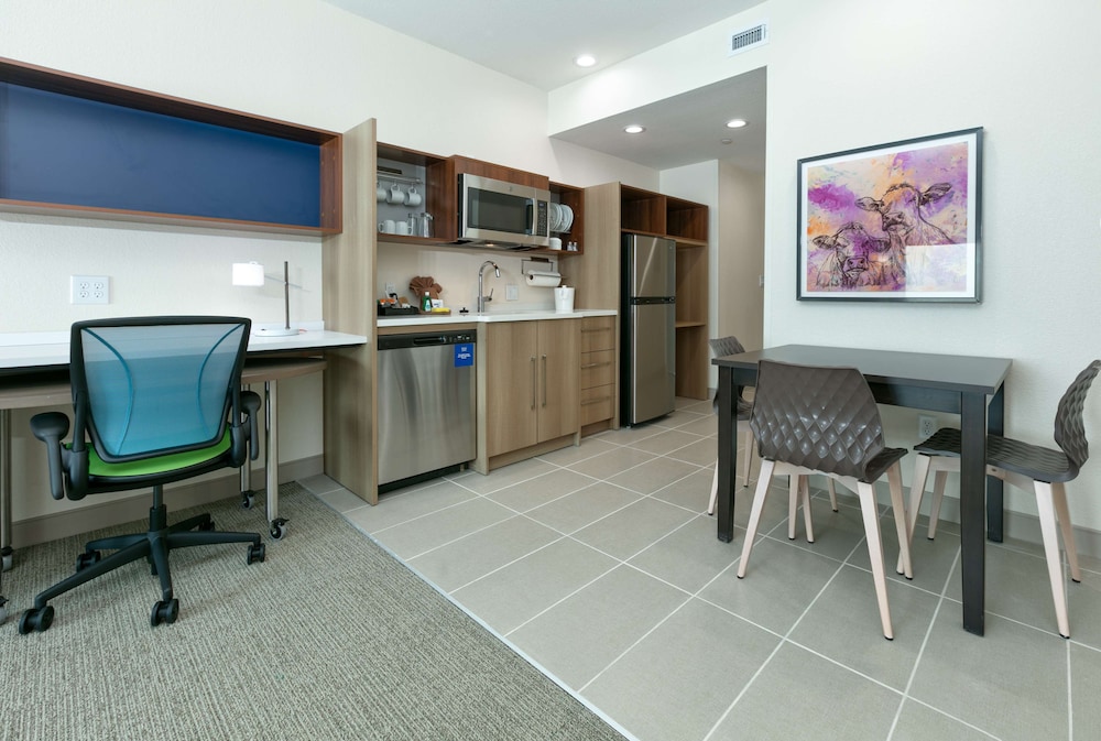 Suite, 1 Bedroom photo 1