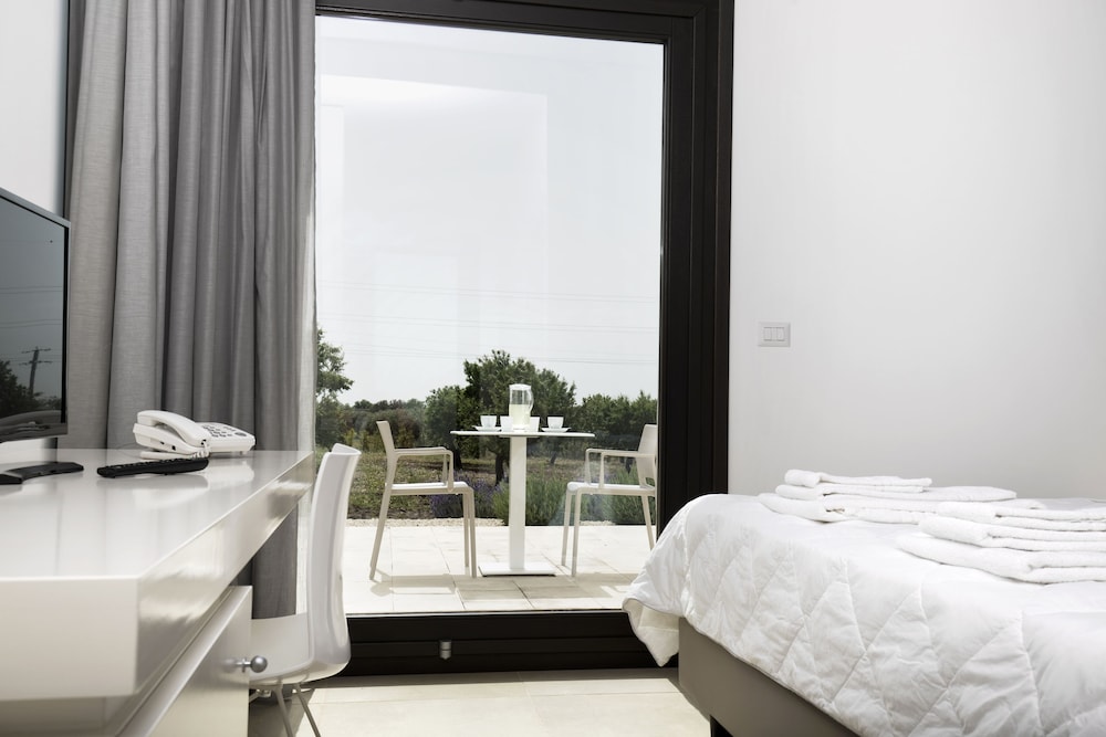 Standard Double Room, Garden View photo 2