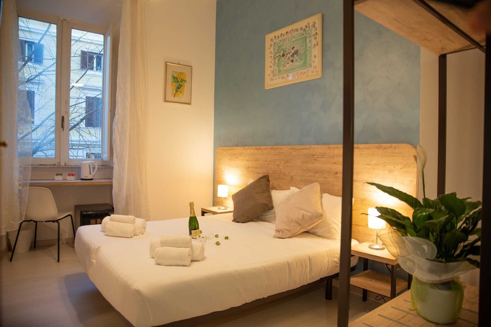Double or Twin Room photo 1