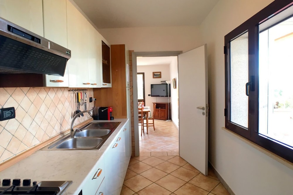 Apartment, 2 Bedrooms, Mezzanine photo 2