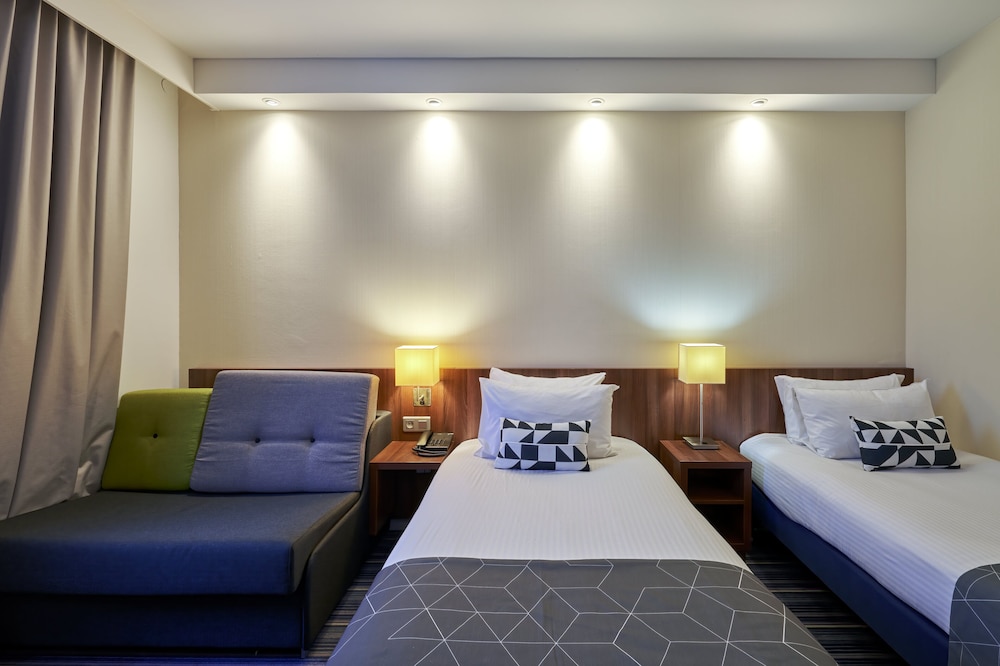 Standard Room, 2 Twin Beds (Free Breakfast)