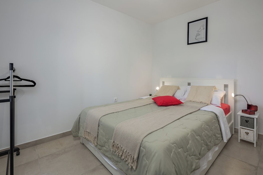 Family House, Multiple Bedrooms (Harmony House Vito) photo 1