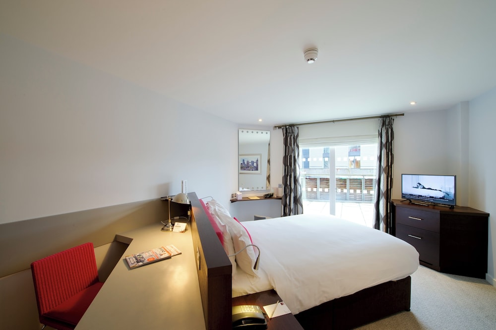 Double Room (with terrace) photo 1