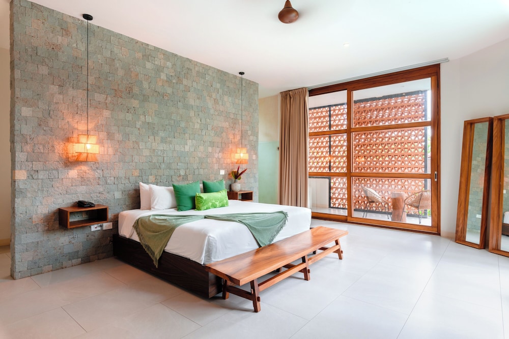 Luxury Room, 1 King Bed, Hot Tub