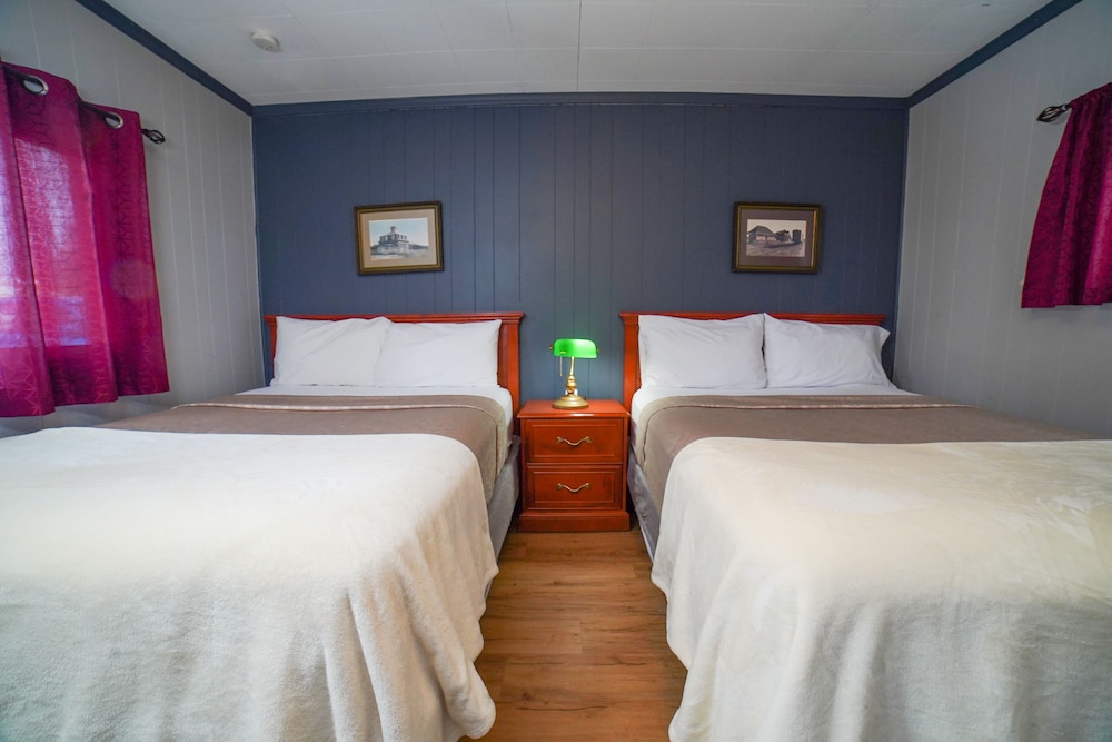 Superior Room, 2 Double Beds photo 2