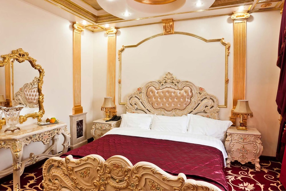 Presidential Suite photo 2