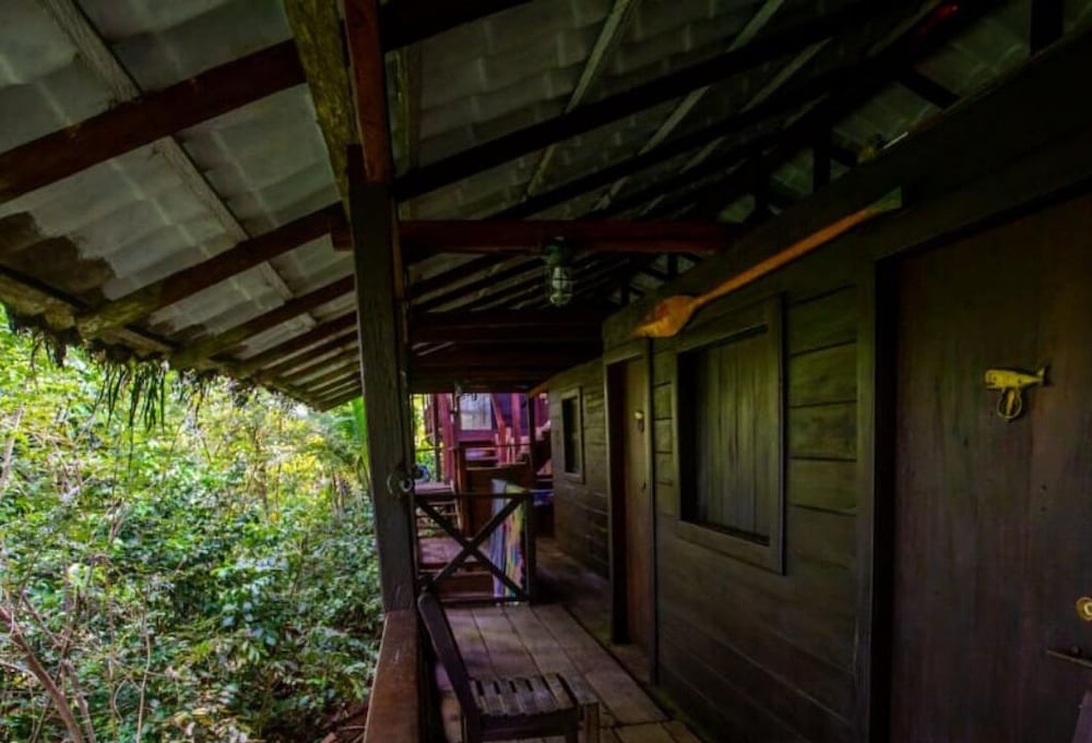 Family Room, Balcony