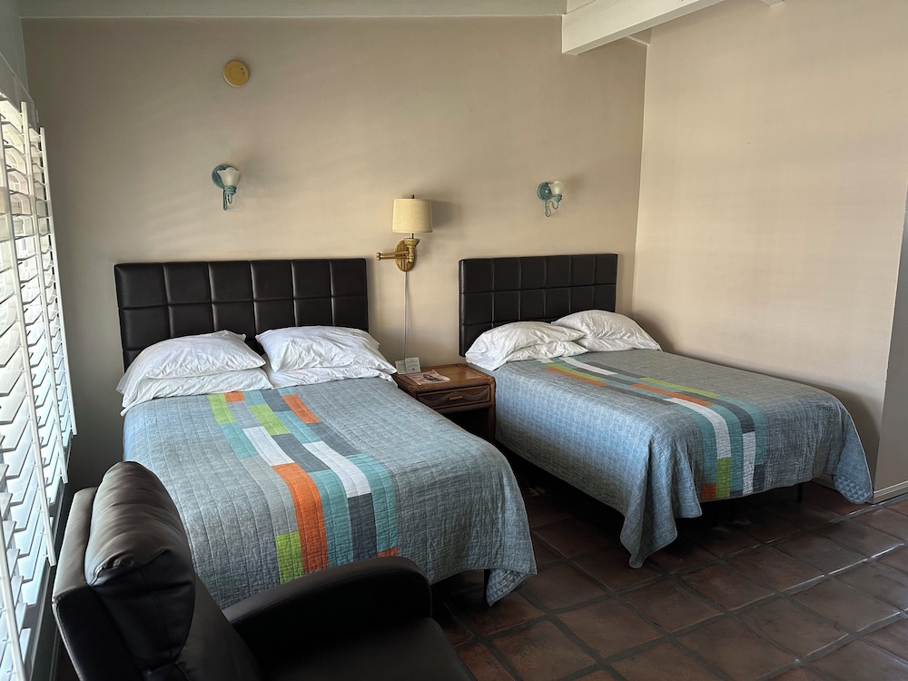 Comfort Double Room, 2 Double Beds, Non Smoking photo 1