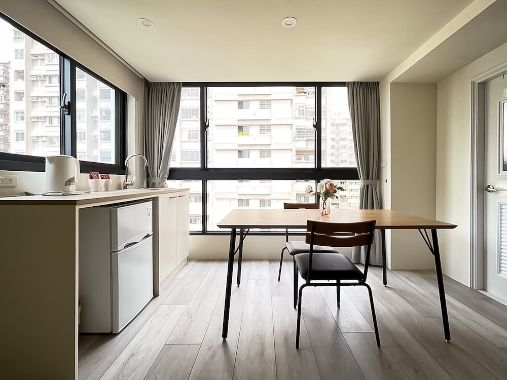 Deluxe Double Room - Photo 7