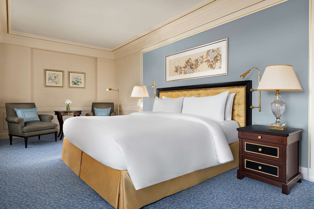 Eiffel View Room, 2 Single Beds