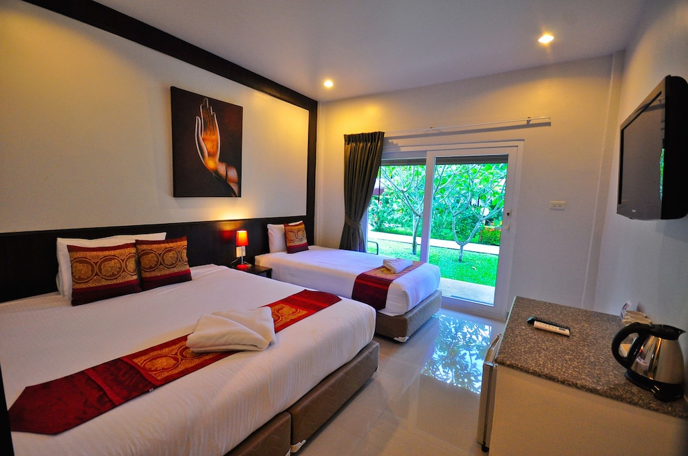 Superior Triple Room - Photo 21