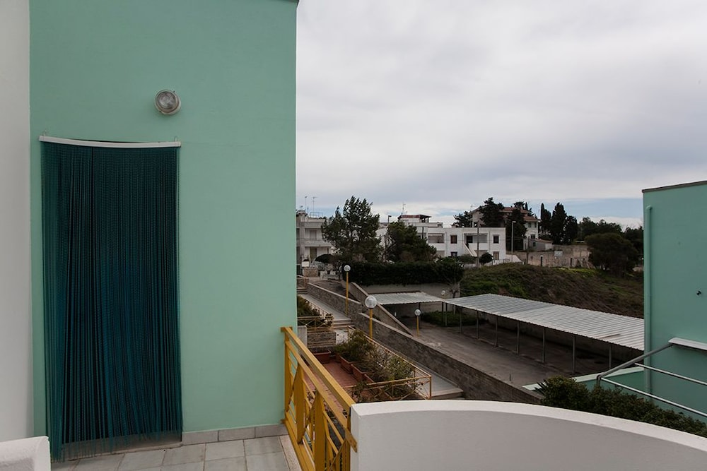 Apartment, 2 Bedrooms, Non Smoking photo 2