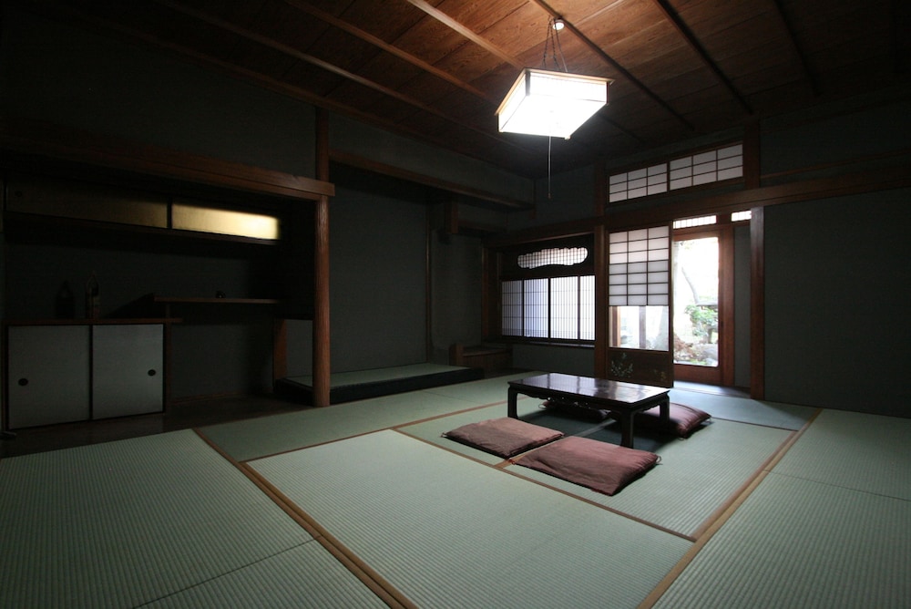 Classic Quadruple Room, Non Smoking photo 1
