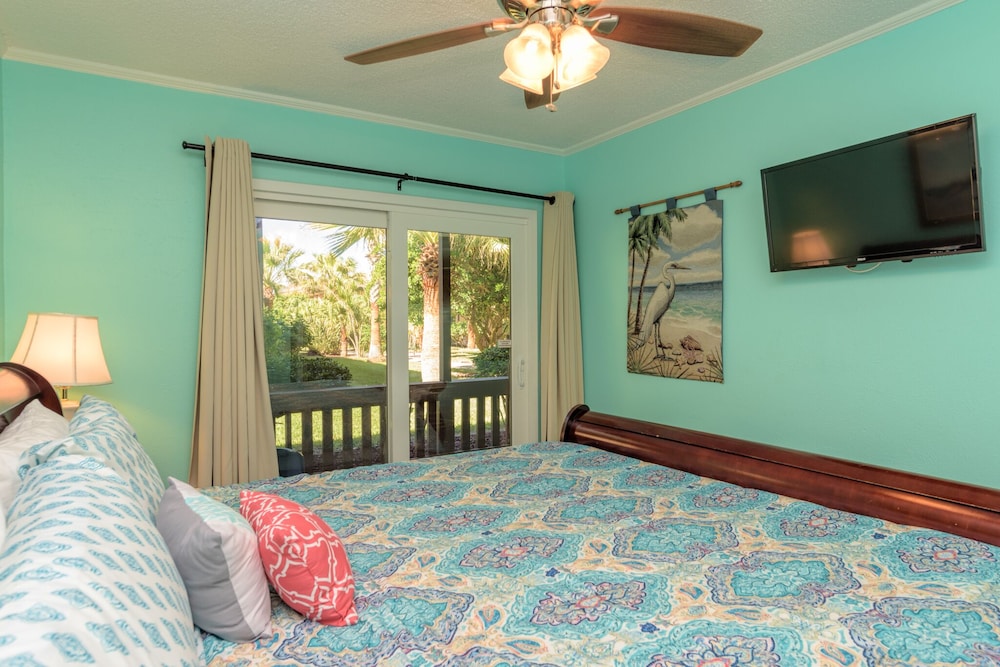 Family Condo, 3 Bedrooms, Courtyard View, Ground Floor photo 3
