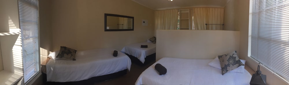 Eagles Nest 4 Sleeper Bedroom photo 1