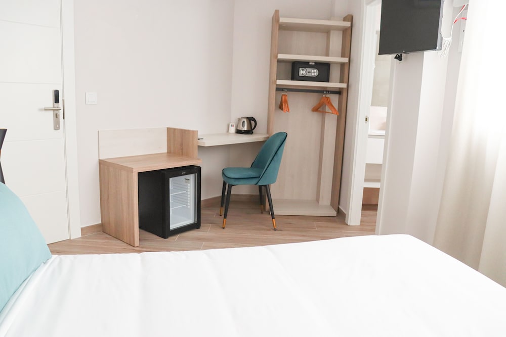 Standard Double Room photo 3