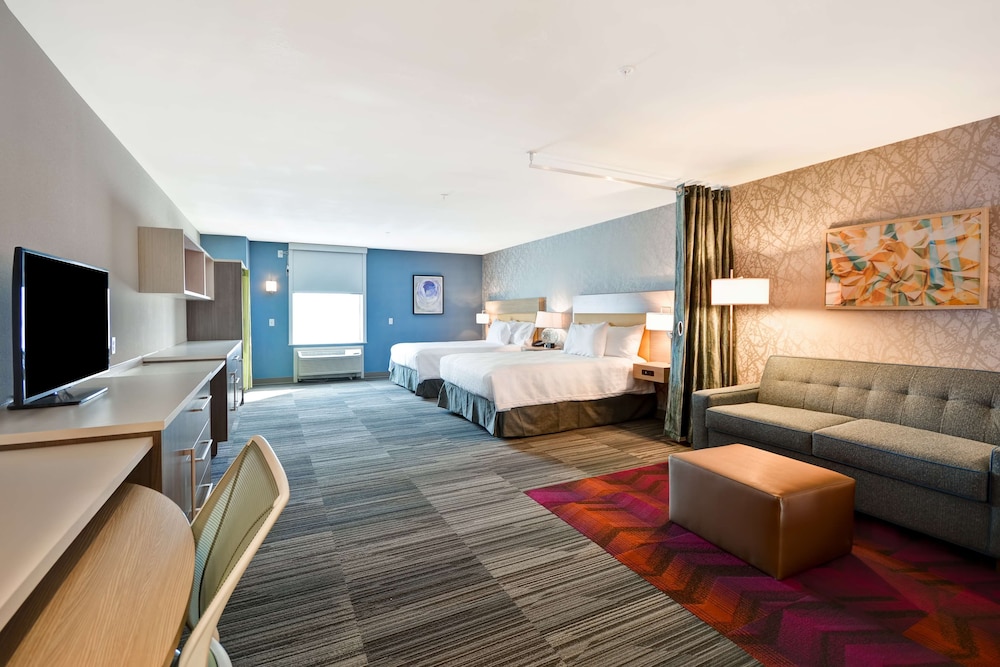 Studio Suite, 2 Queen Beds, Accessible, Bathtub photo 2