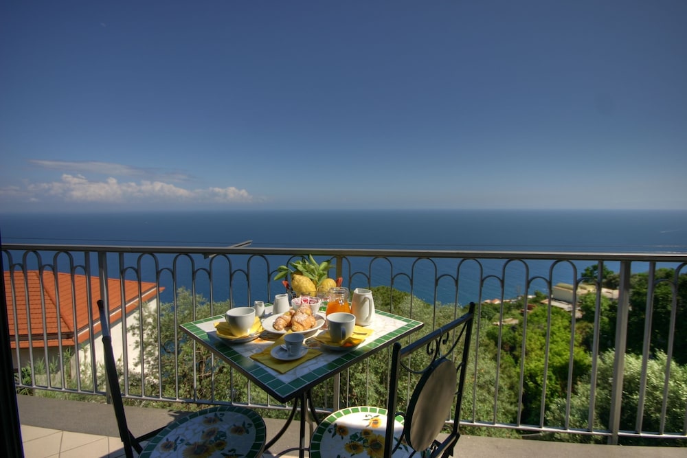 Superior Double Room, Sea View photo 2
