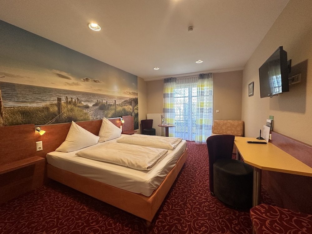 Triple Room, Balcony