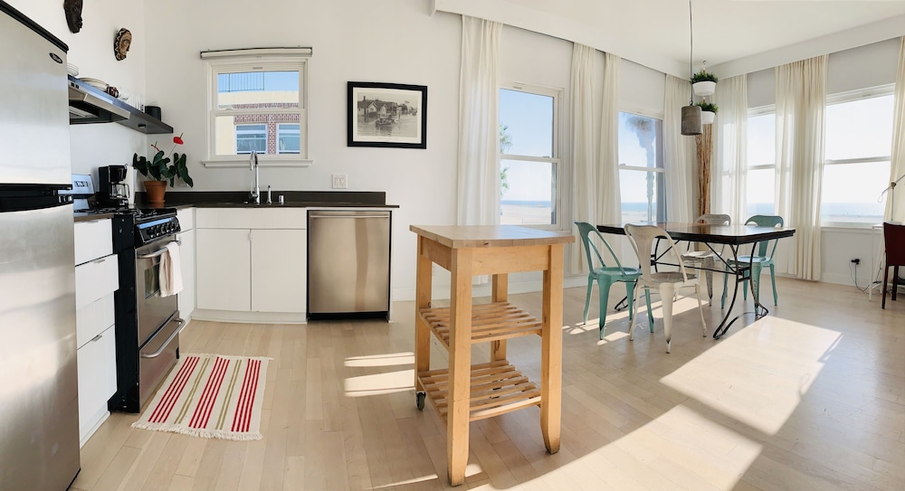One Bedroom Suite photo 1